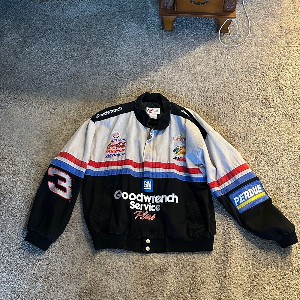 Vintage 1999 NASCAR Chase Authentics Dale Earnhardt Jacket M